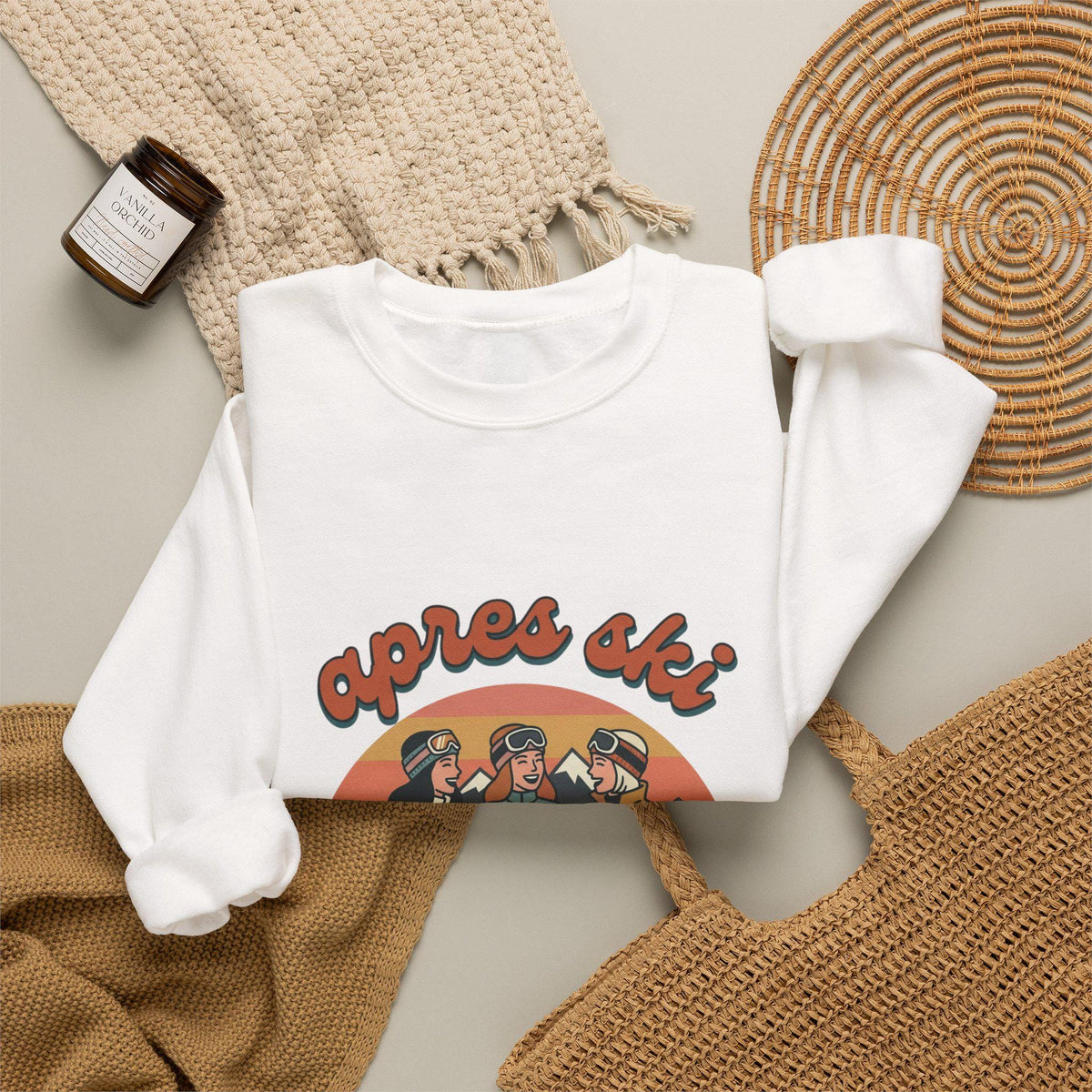 Après Ski Bachelorette Crewneck | Ski Party Friends Graphic